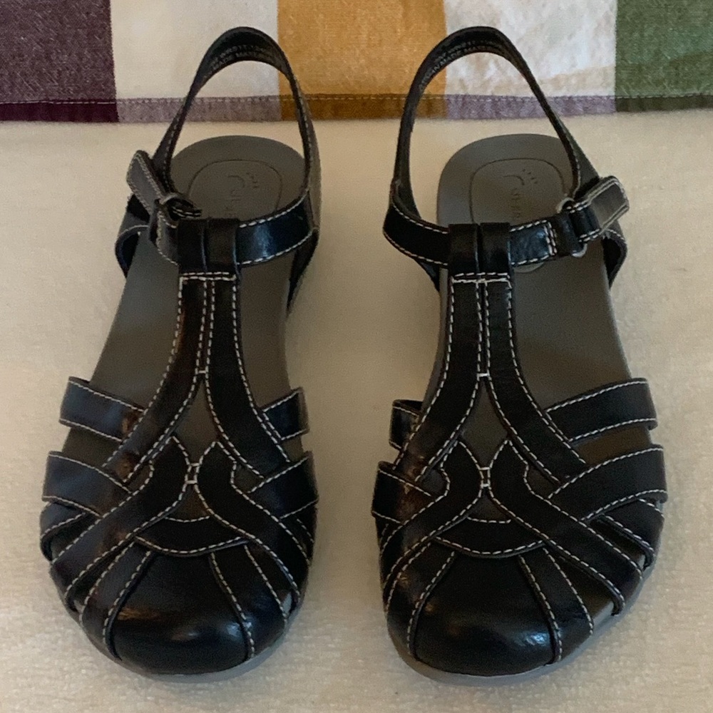 WEAR EVER AMOR BLACK SLIP ON SHOES - SZ 7M